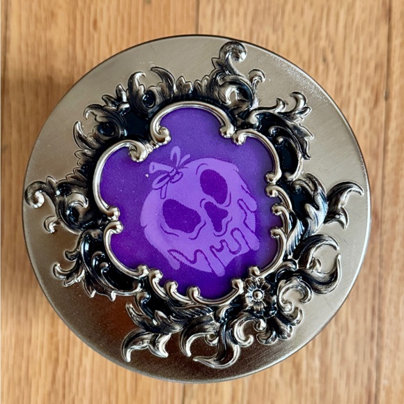 Bath & Body Works Disney Villains Evil Queen 3Wick Candle in Blue Purple & Gold
